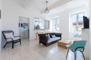 Bright Apartment Old Town